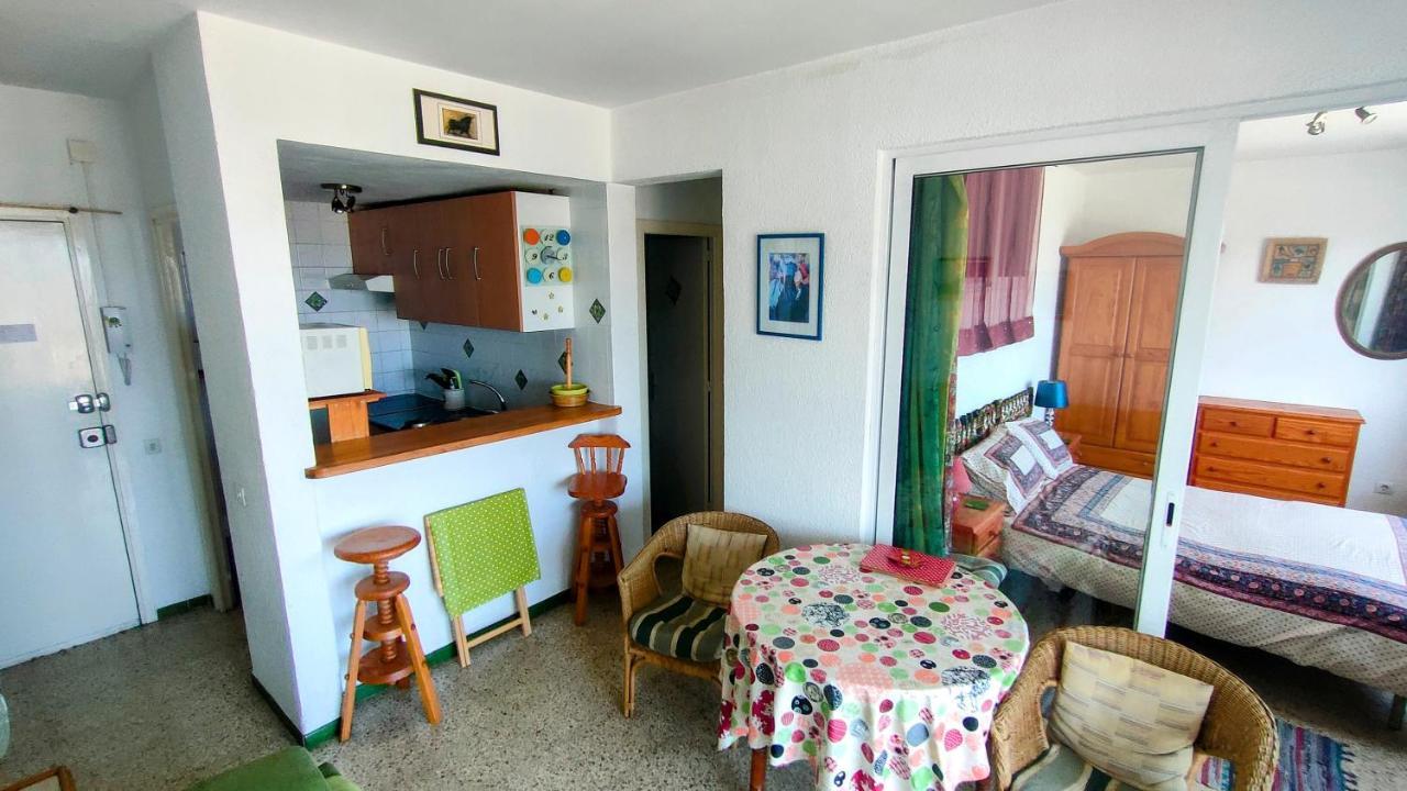 Summer Breeze Apartment Empuriabrava Εξωτερικό φωτογραφία